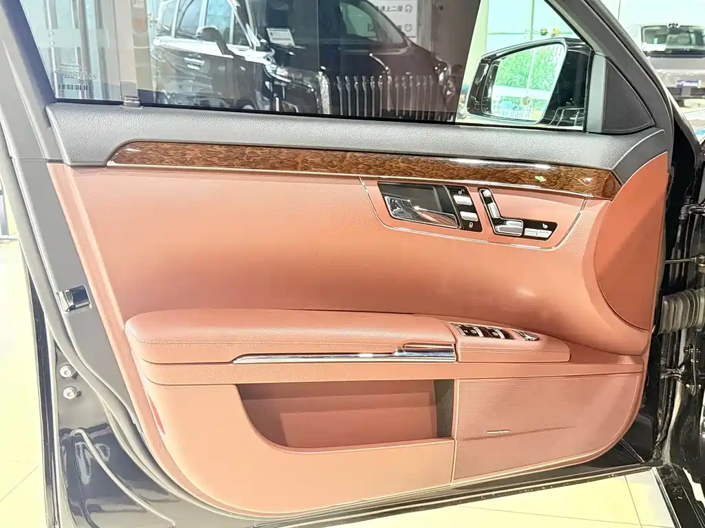 Mercedes-Benz S-Class 2013 — фото 6