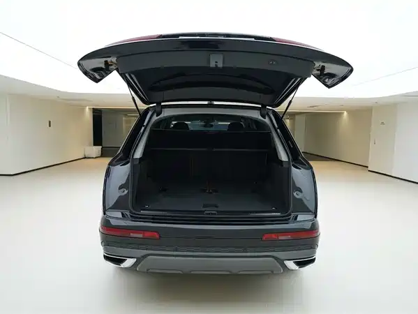 Audi Q7 2021
