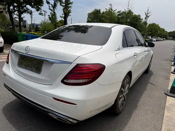 Mercedes-Benz E-Class 2019