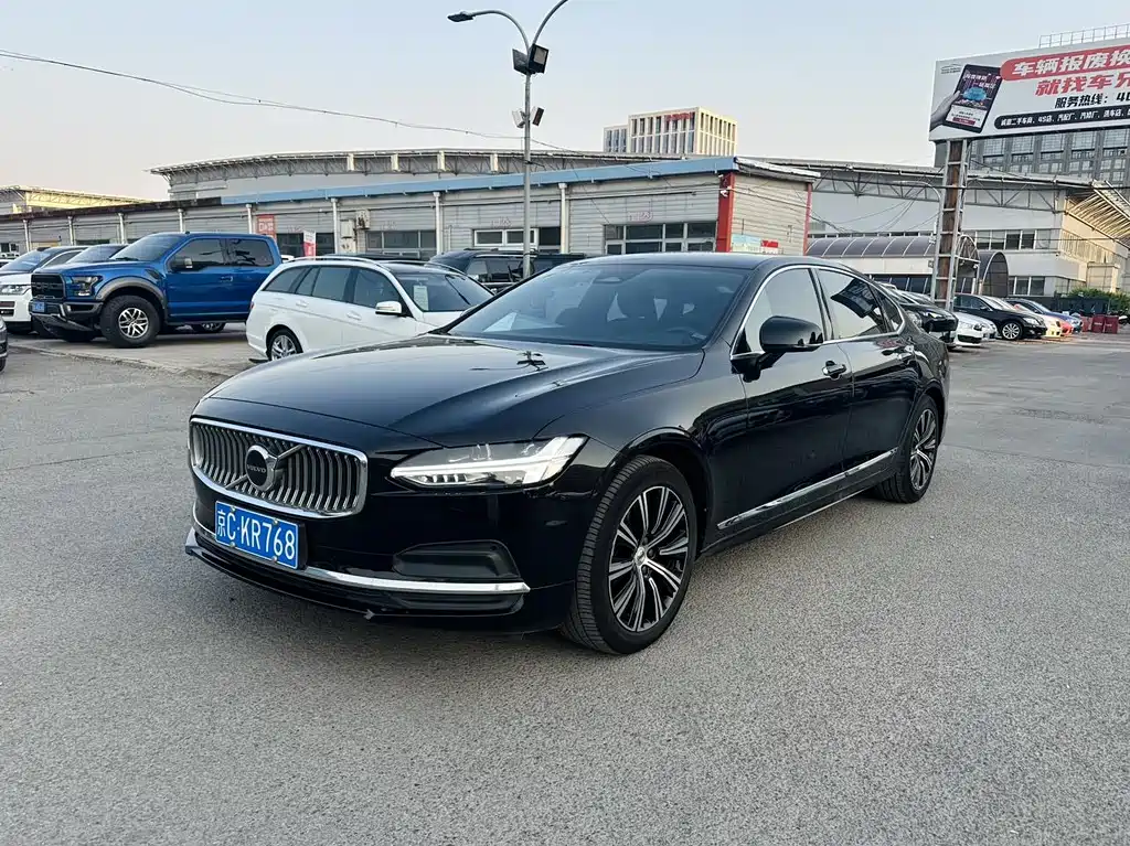 Volvo S90 2021 — фото 1