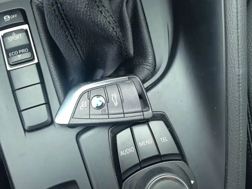 BMW X1 2016 — фото 9