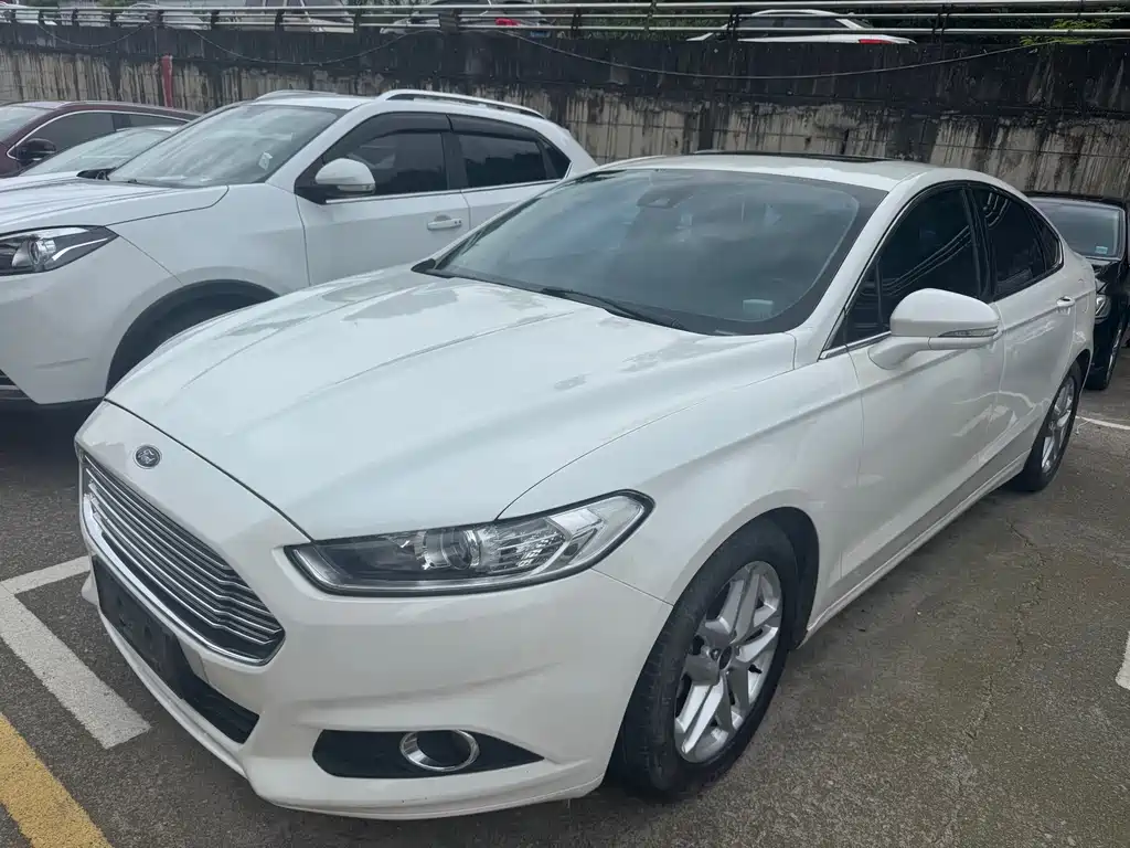 Ford Mondeo 2014