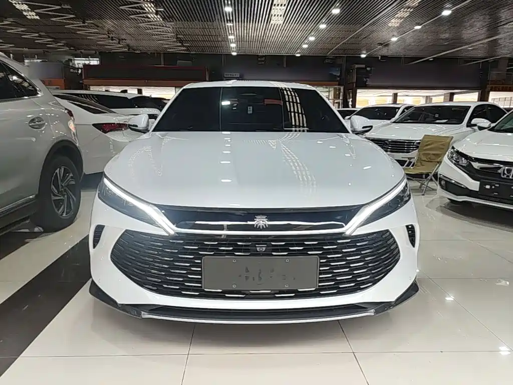 BYD Qin L 2025 — фото 3