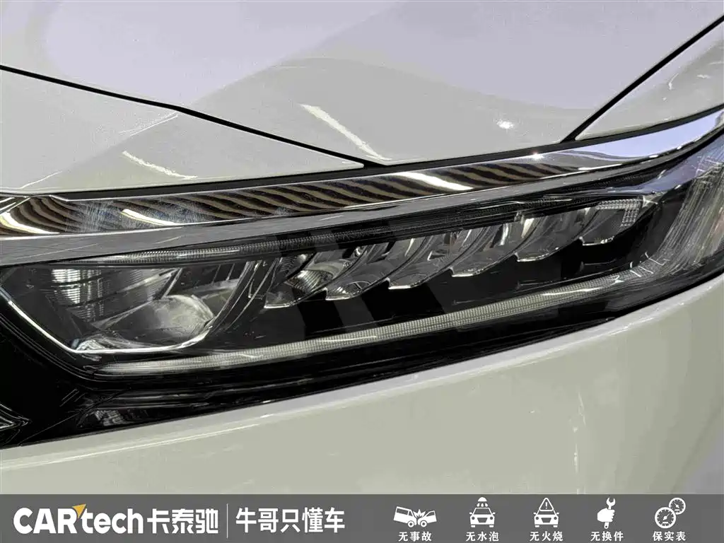 Honda Accord 2020 — фото 11