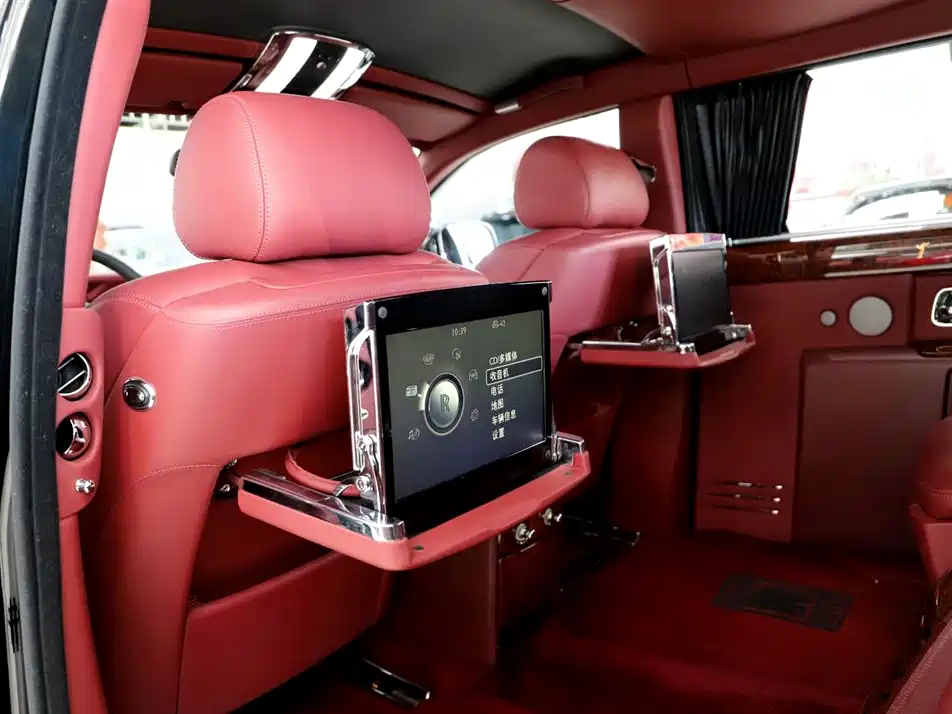Rolls-Royce Phantom 2013 — фото 10