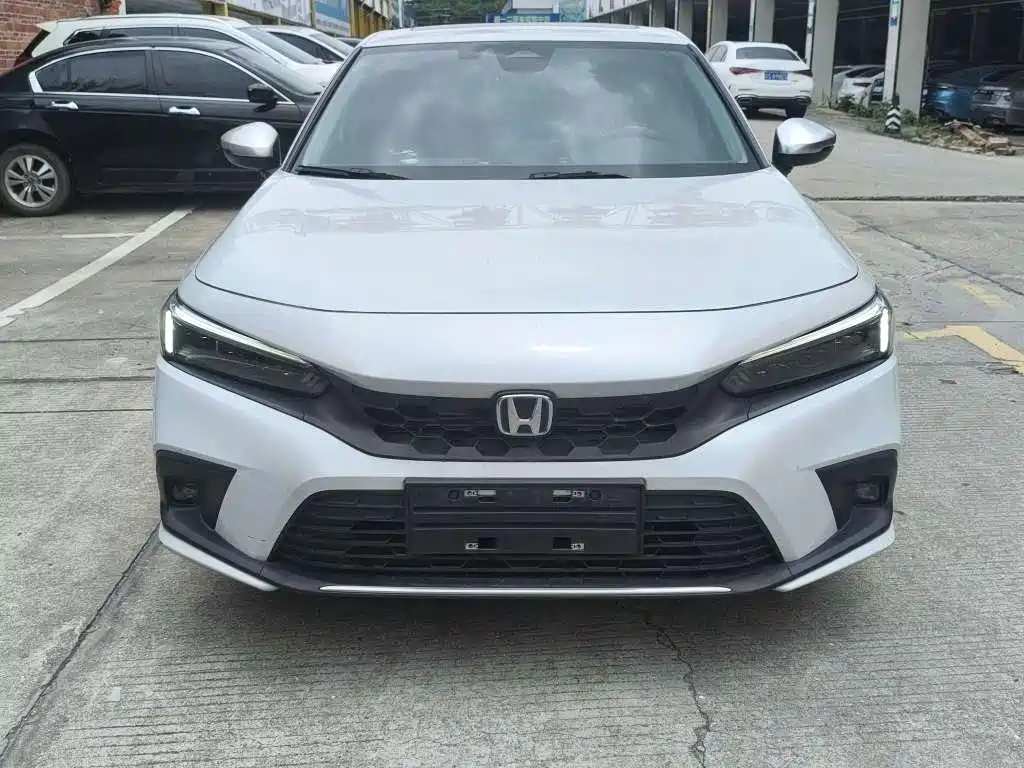 Honda Civic 2023 — фото 2