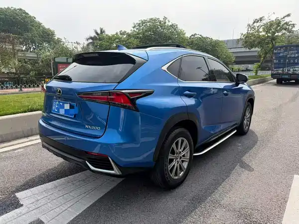 Lexus NX 2018