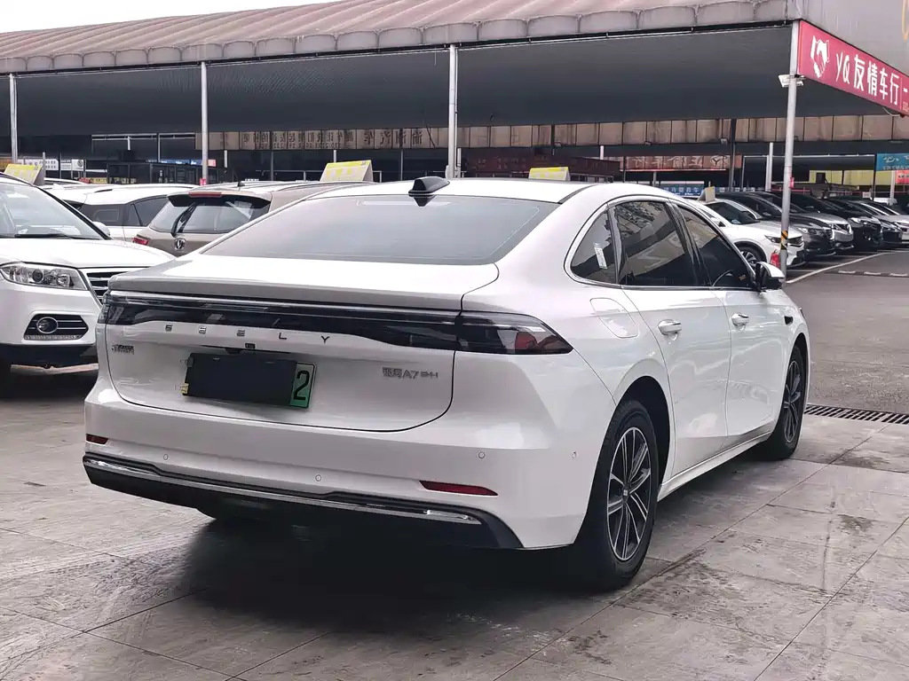 Geely Galaxy A7 EM 2025 — фото 13