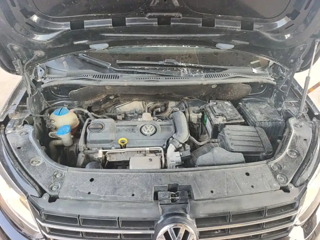 Volkswagen Touran 2015 — фото 20