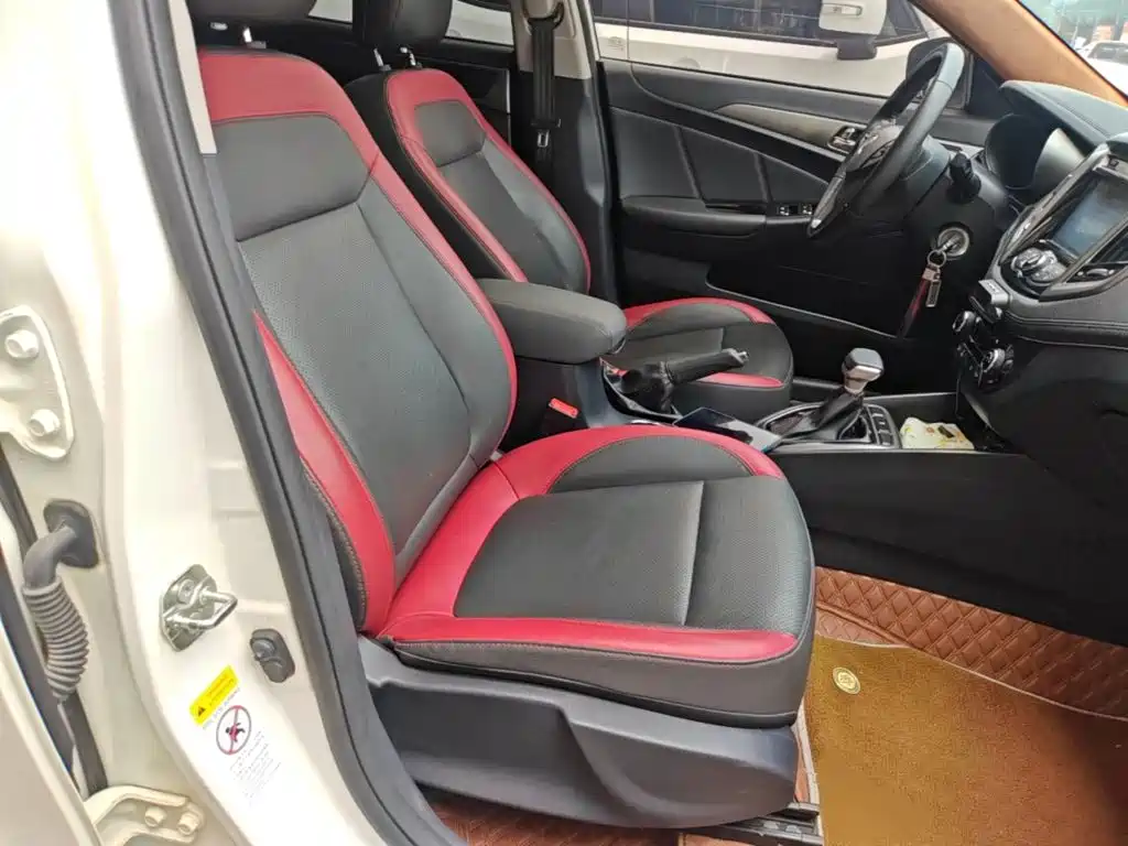 Changan Eado XT 2016 — фото 25