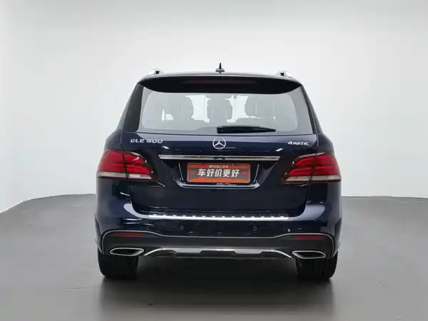 Mercedes-Benz GLE 2016