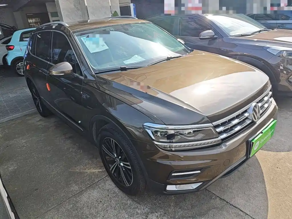 Volkswagen Tiguan L 2017 — фото 4