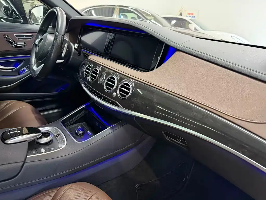 Mercedes-Benz S-Class 2017 — фото 16