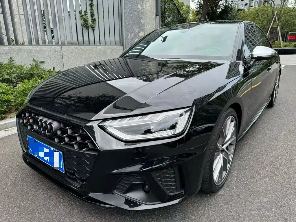 Audi S4 2023