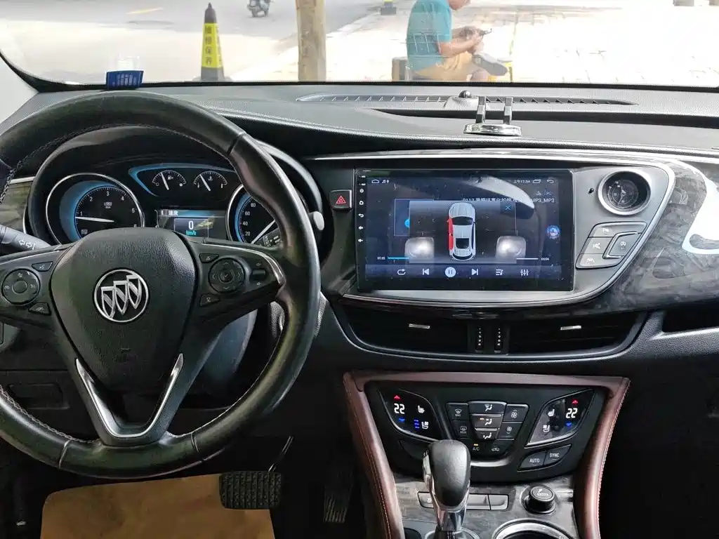 Buick Envision Plus 2015 — фото 12