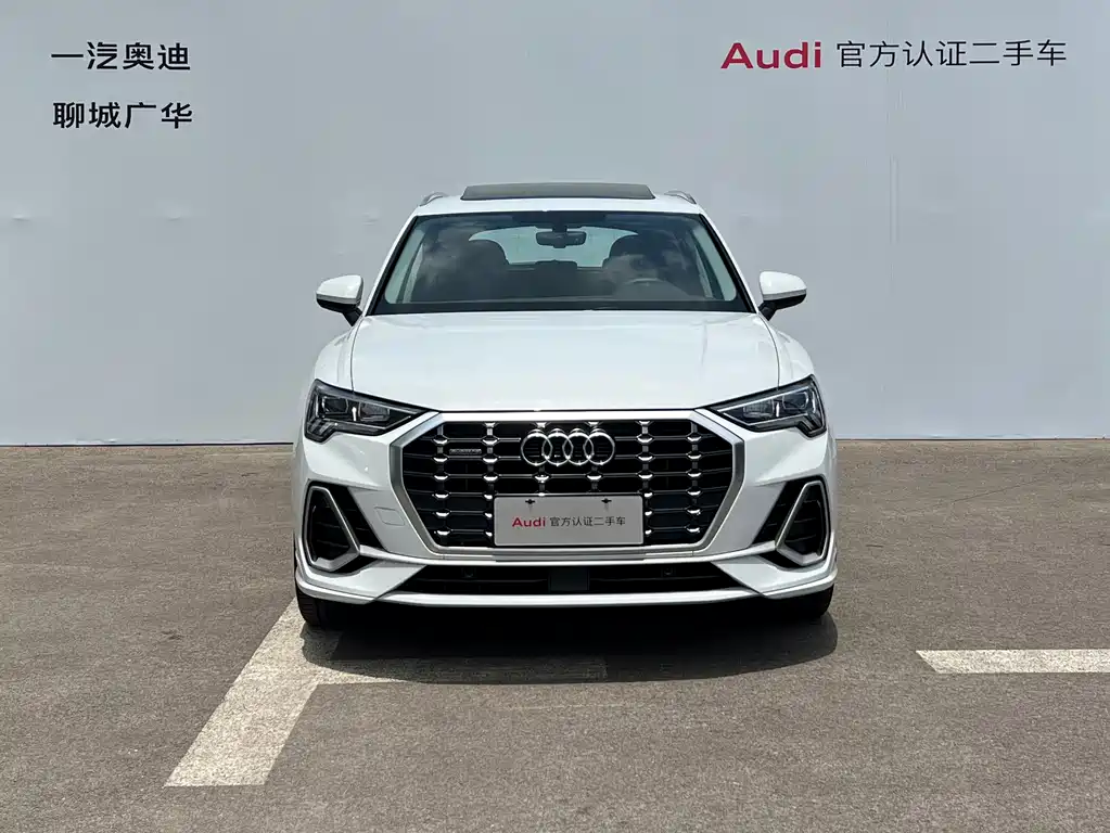 Audi Q3 2023 — фото 2