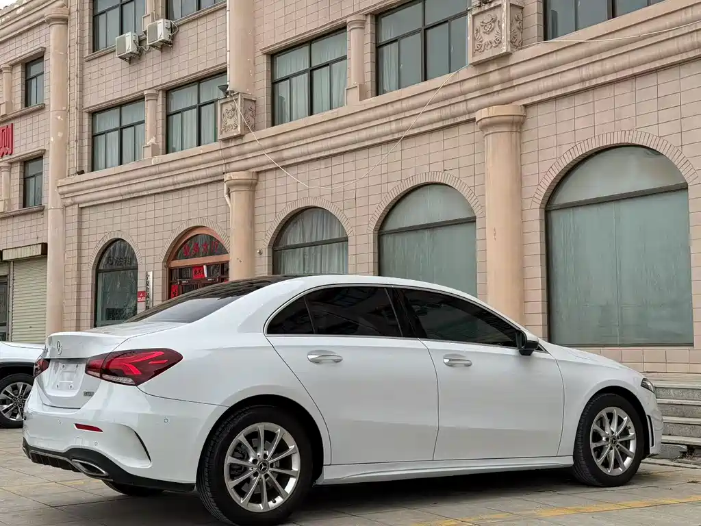 Mercedes-Benz A-Class 2021