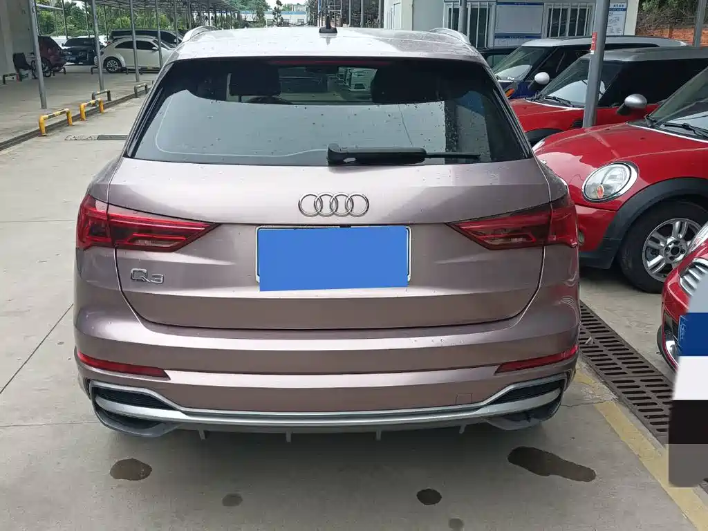 Audi Q3 2020 — фото 14