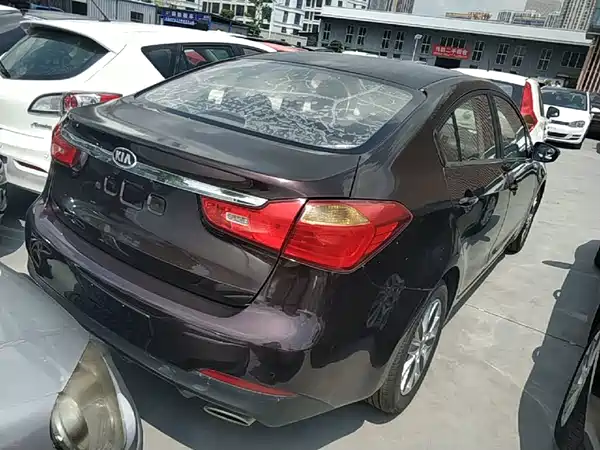 Kia K3 2015