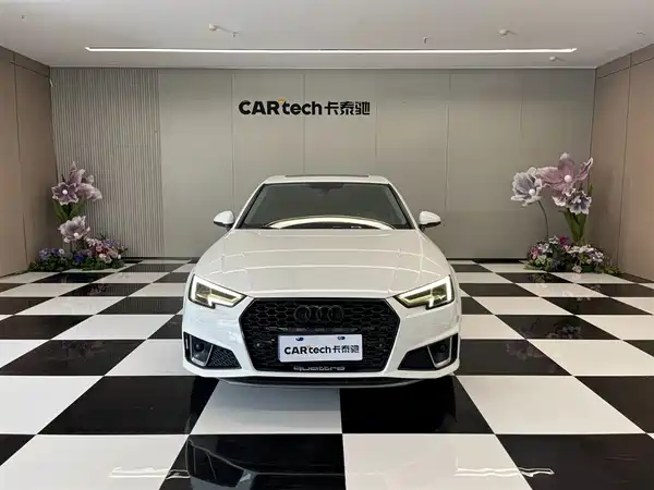 Audi A4L 2019