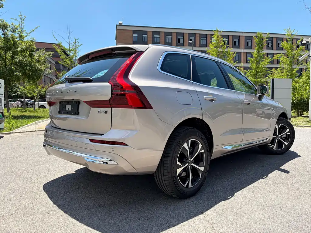 Volvo XC60 2026