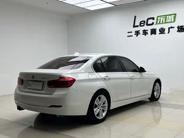 BMW 3 Series 2017