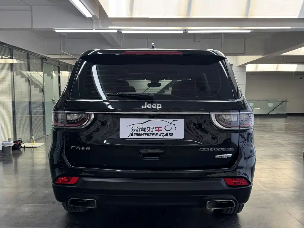 Jeep Commander 2019 — фото 6