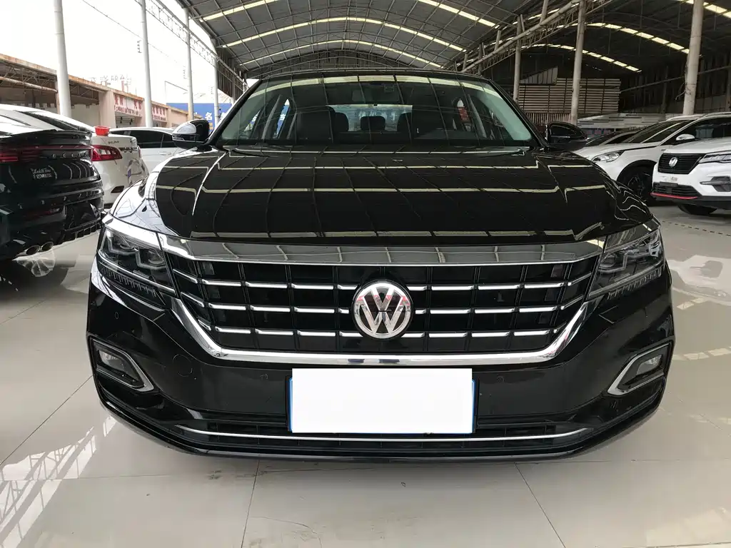 Volkswagen Passat 2020 — фото 2