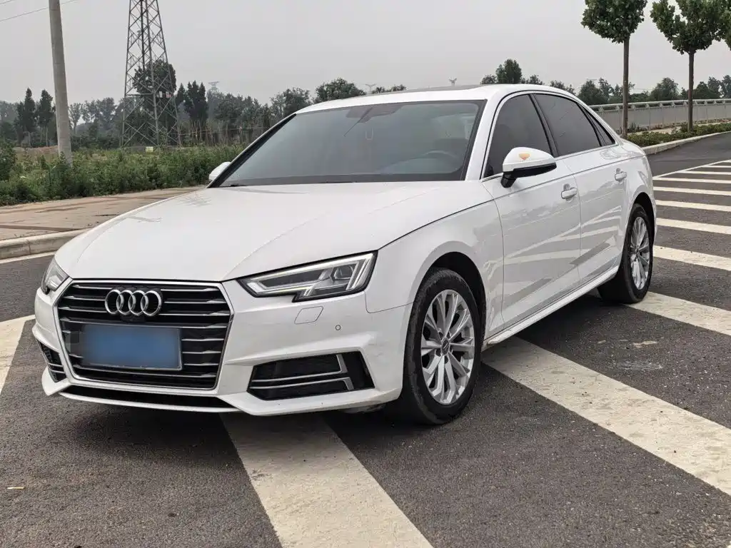 Audi A4L 2019 — фото 24