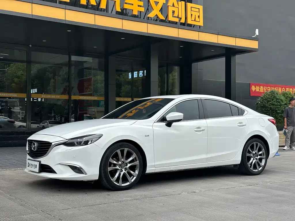 Mazda Atenza 2018 — фото 1