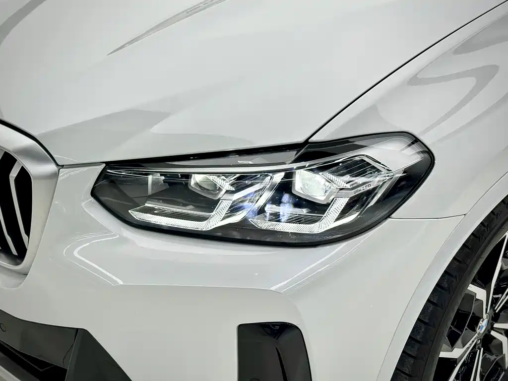 BMW X3 2023 — фото 8