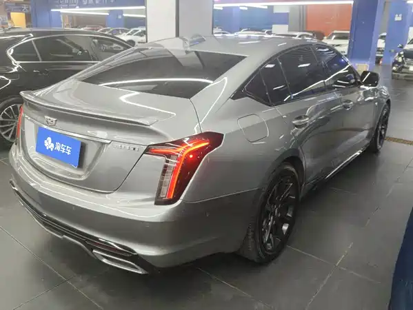 Cadillac CT5 2024