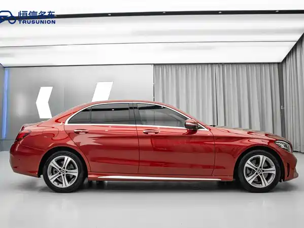Mercedes-Benz C-Class 2019