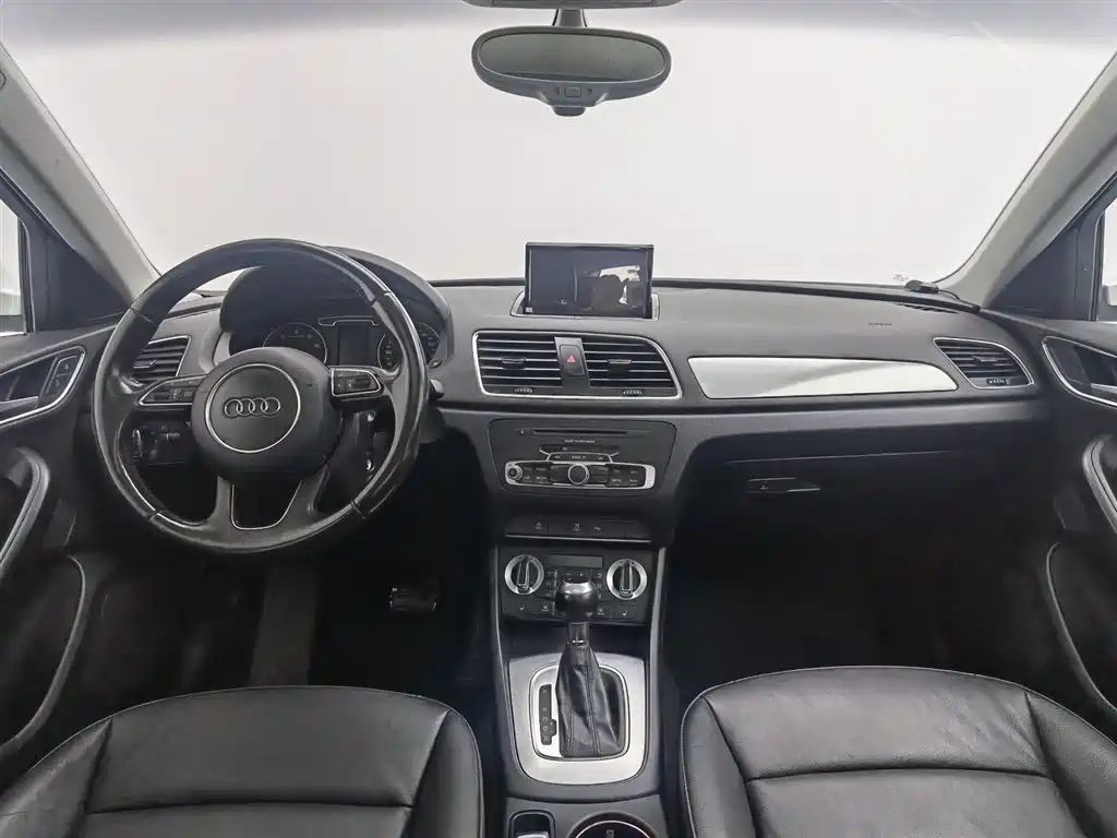 Audi Q3 2015