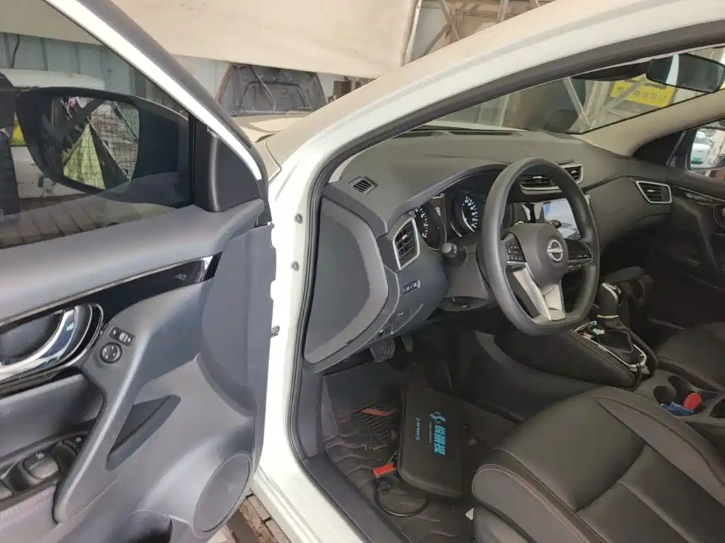 Nissan Qashqai 2023 — фото 16