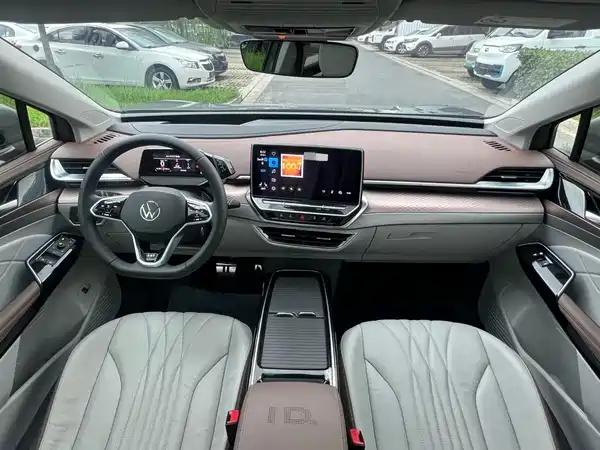 Volkswagen ID.6 2021