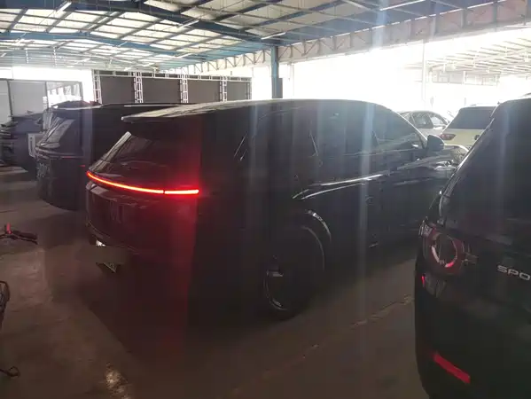 Li Auto L7 2023