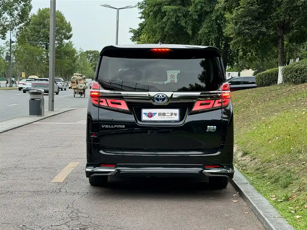 Toyota Vellfire 2020 — фото 5