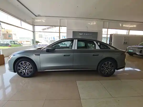 Chery Fengyun A9L 2025