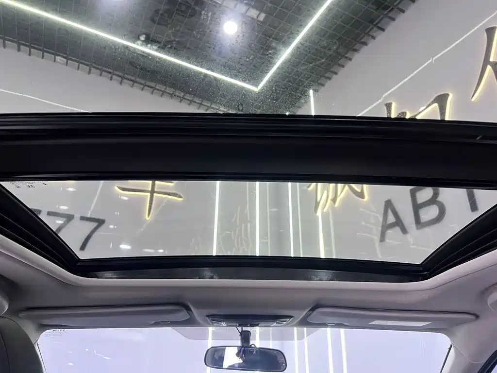 Honda Vezel 2022 — фото 17