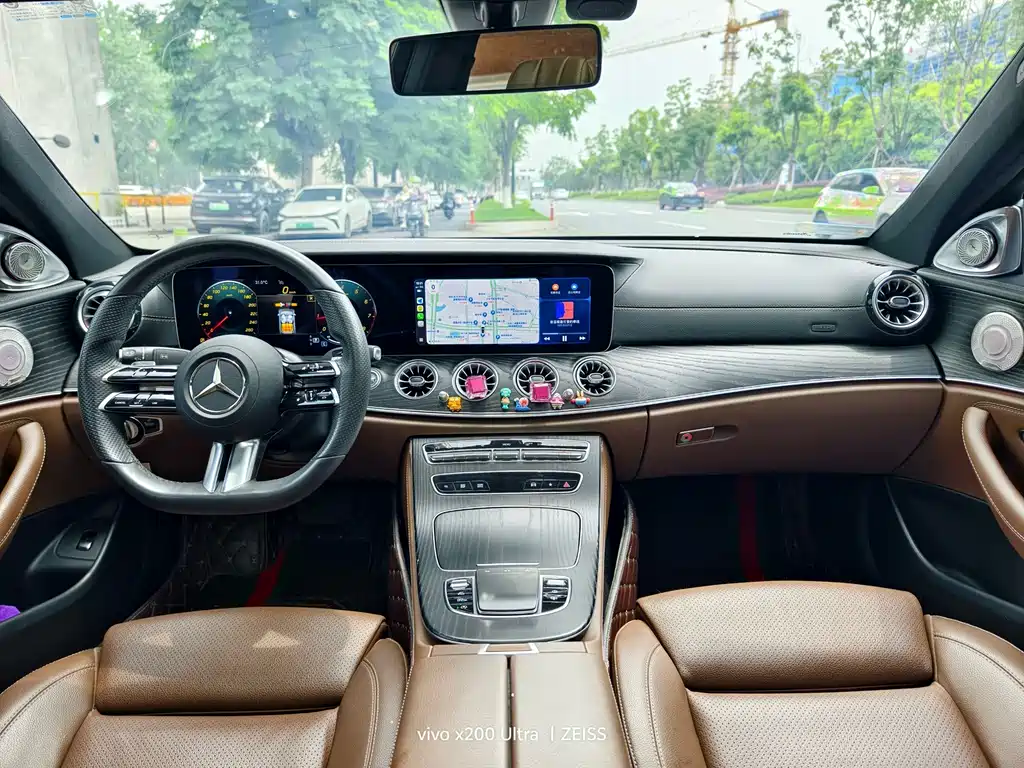 Mercedes-Benz E-Class 2022
