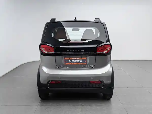 Baojun E100 2021