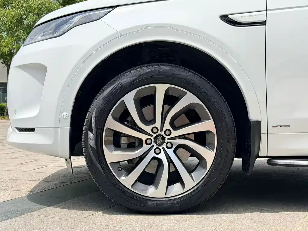 Land Rover Discovery Sport 2021 — фото 17