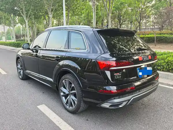 Audi Q7 2022