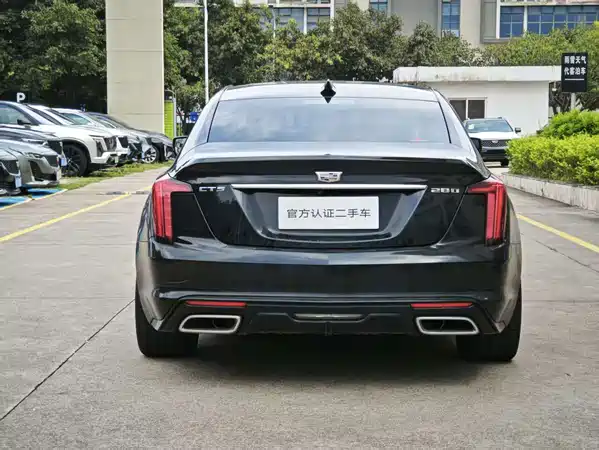Cadillac CT5 2023