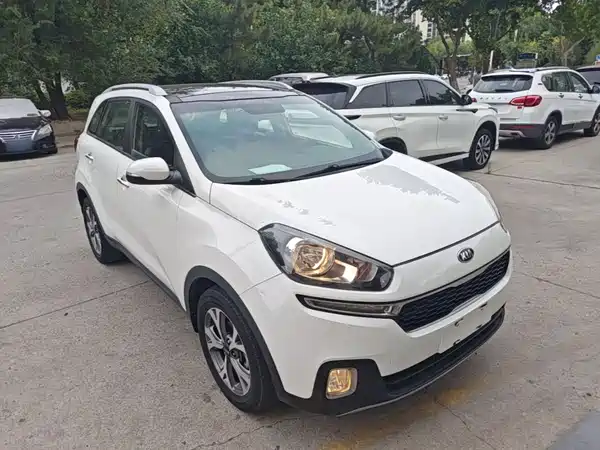 Kia KX3 2016