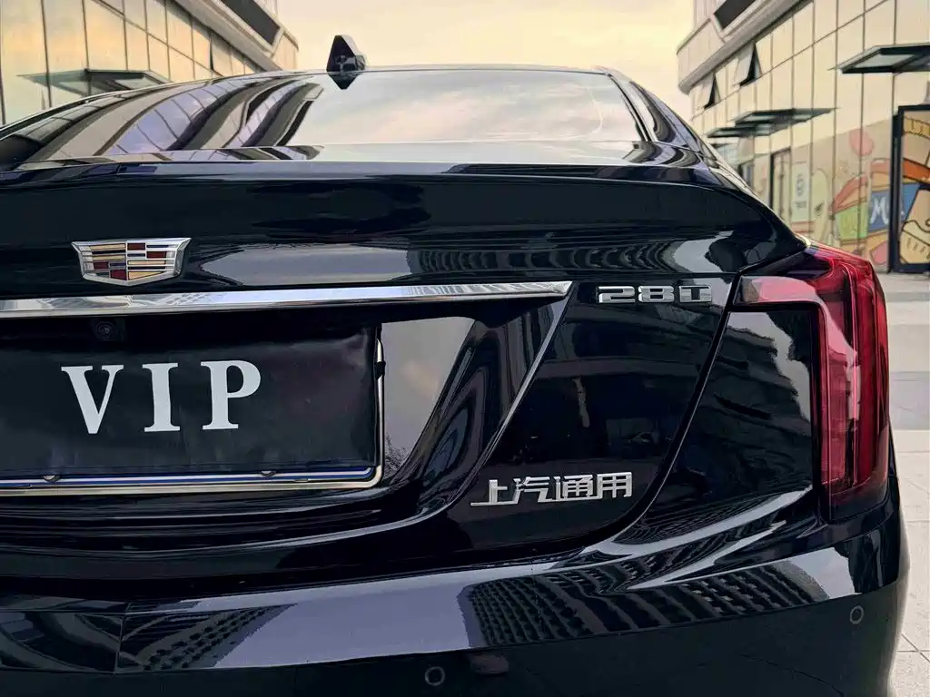 Cadillac CT5 2025 — фото 15