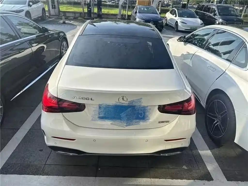 Mercedes-Benz A-Class 2023