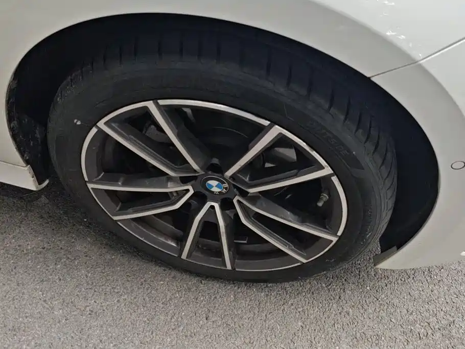 BMW 3 Series 2024
