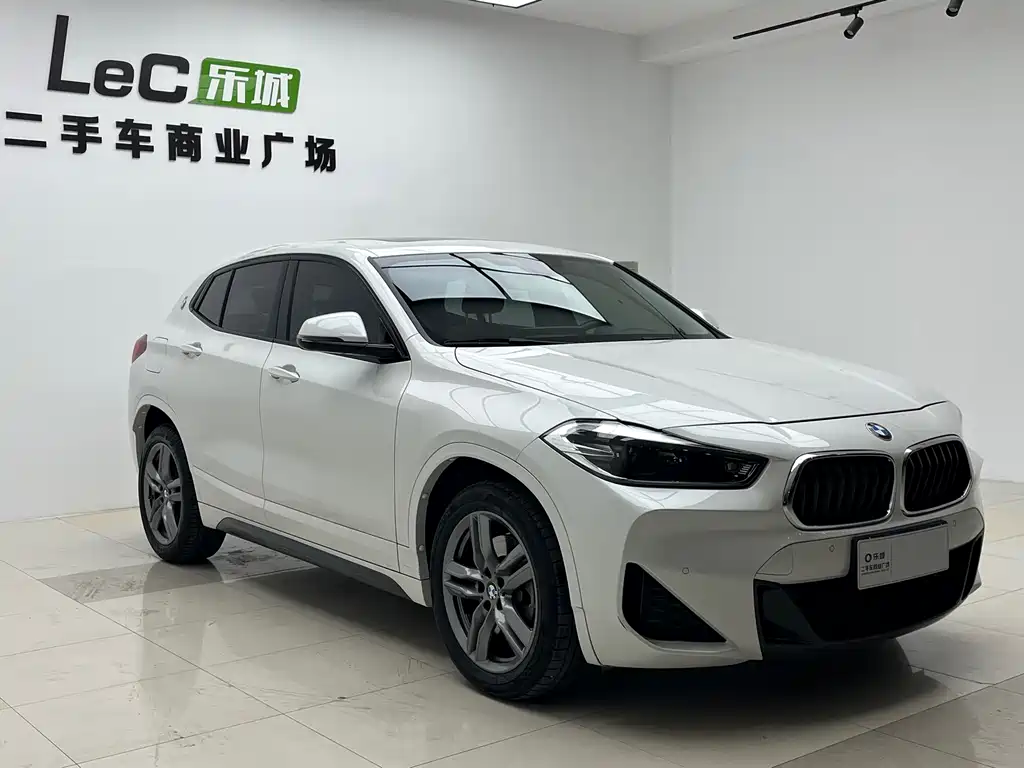 BMW X2 2021 — фото 3